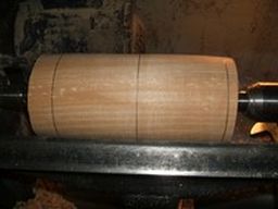 woodturning project mallet: marking off the head