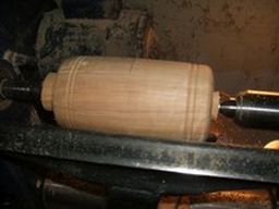 woodturning project mallet: turning to the marks