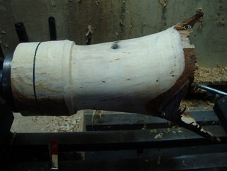 rotating the piece on the lathe allows for more pespective