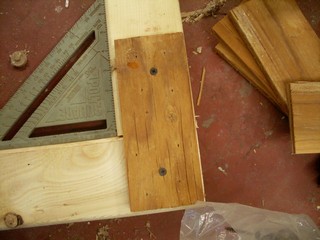 this corner is pretty square, not a bad cut and assemble