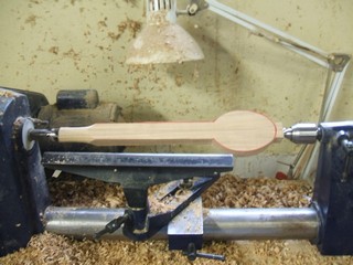 tenon in line with the tail stock