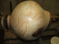 woodworking lathe technique: sanding
